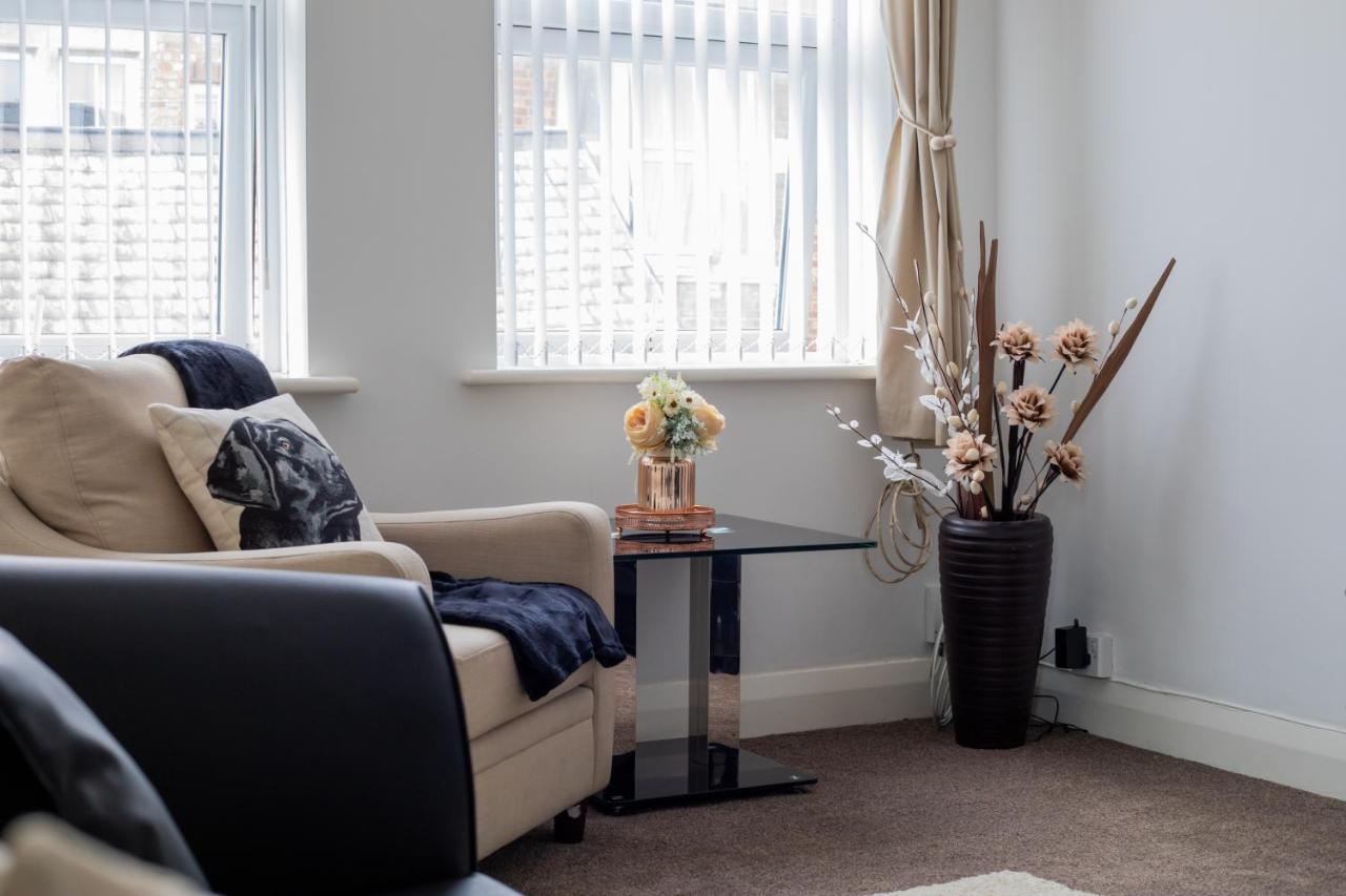 Beautiful Seaside Apartment-free Parking Apartment