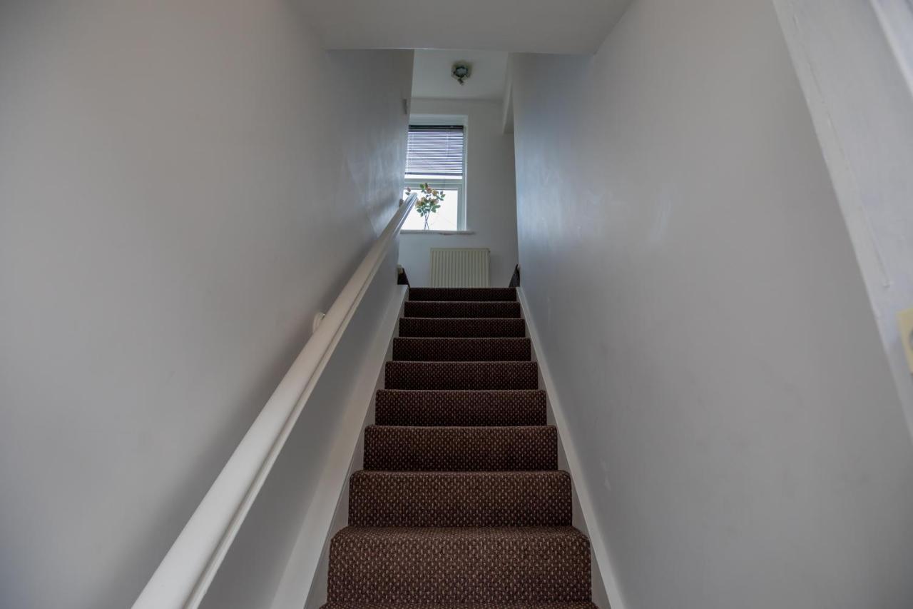 Beautiful Seaside Apartment-free Parking Apartment *
